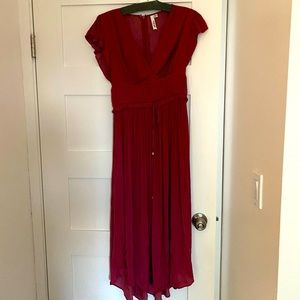 Ever New maxi dress in Wineberry.